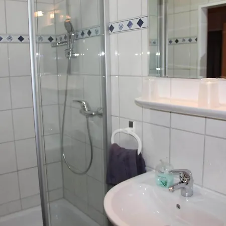 Little Seagull Modern Retreat